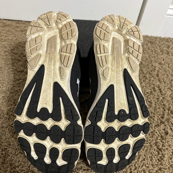 Black Under Armour size 11 - Picture 5 of 5
